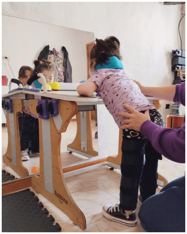 Mesa Robbina en actividad cotidiana.